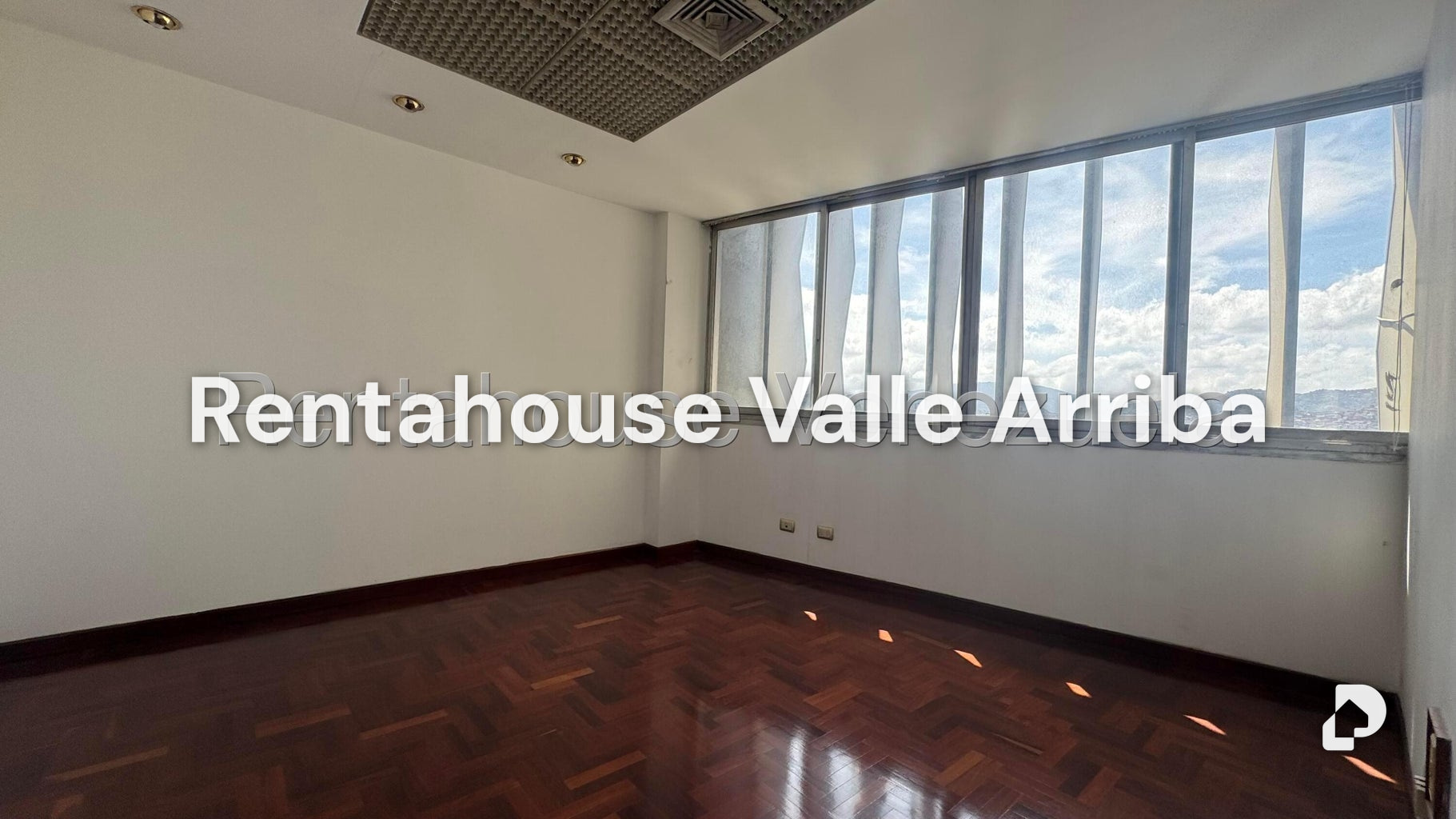 Local comercial en Parroquia Catedral, Caracas – 17