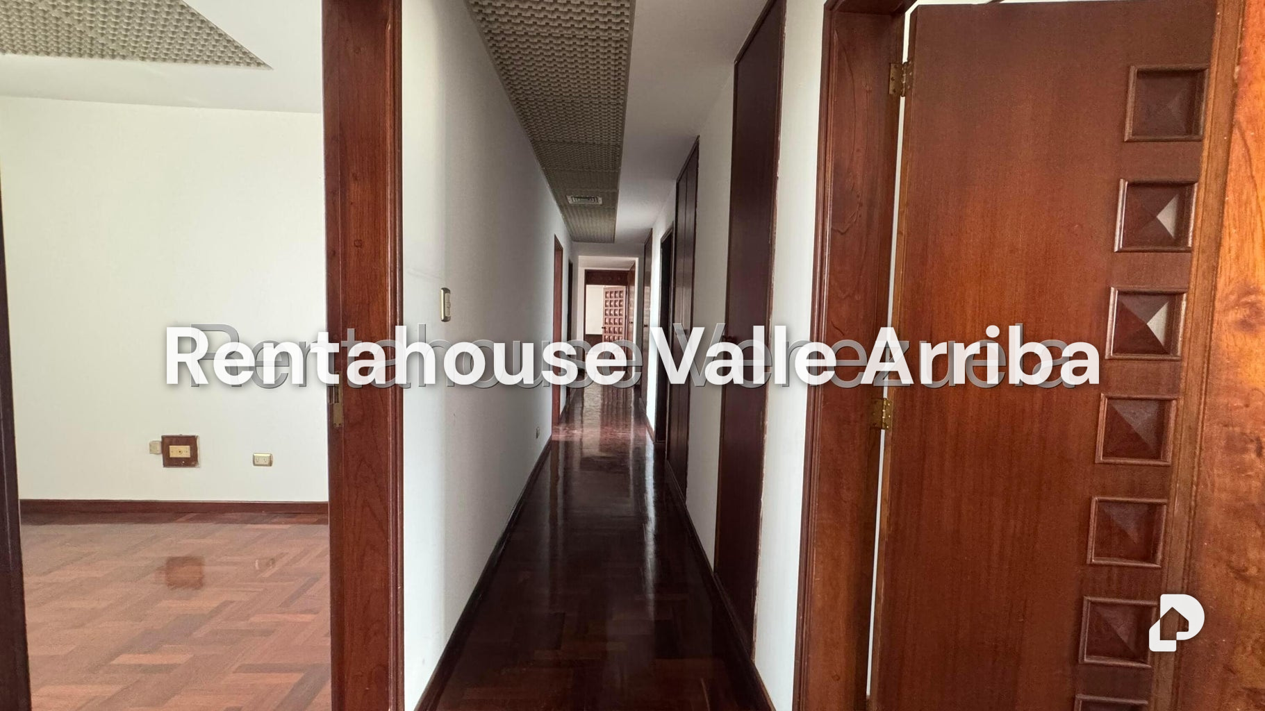 Local comercial en Parroquia Catedral, Caracas – 22