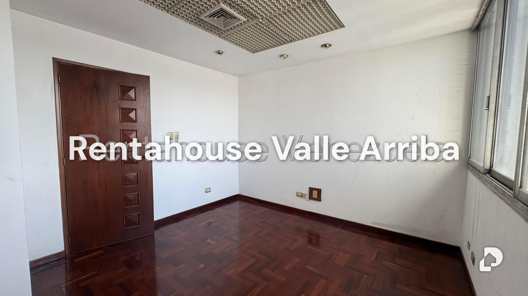 Local comercial en Parroquia Catedral, Caracas – 12