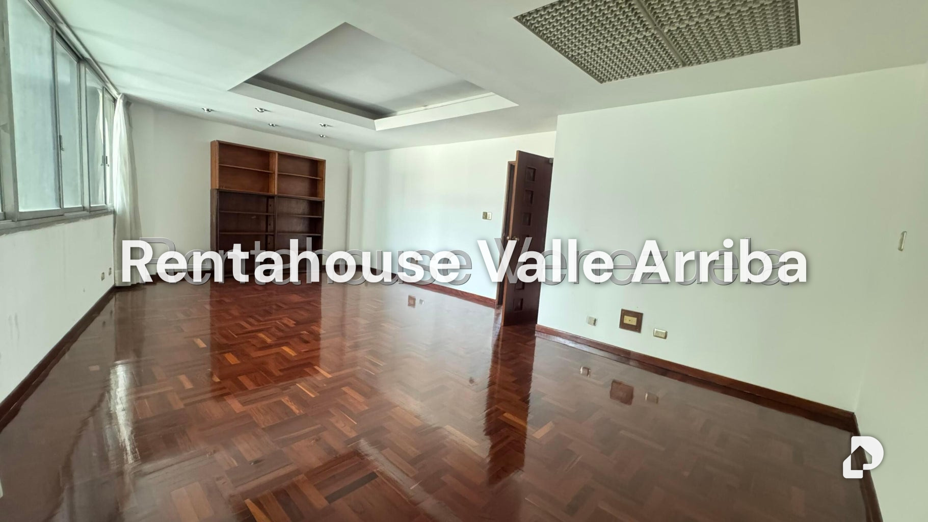 Local comercial en Parroquia Catedral, Caracas – 25
