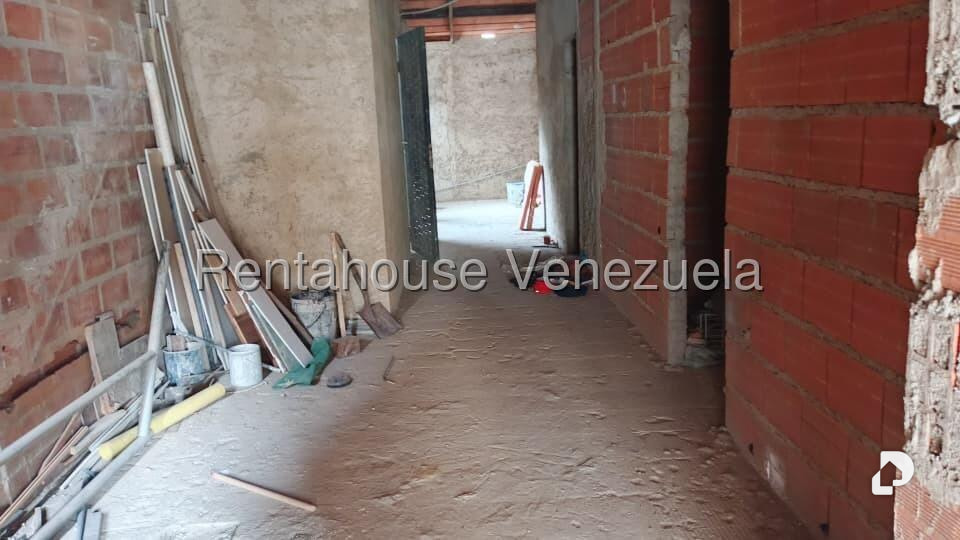 Casa en Bello Monte, Caracas – 20