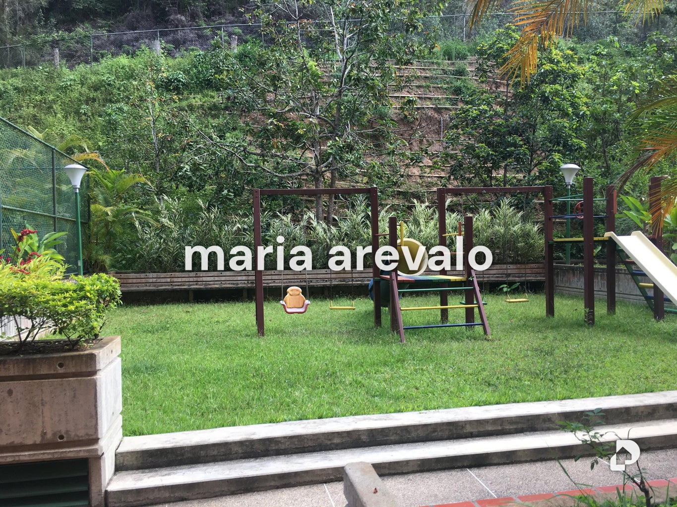 Apartamento en Lomas de La Lagunita, Caracas – 28