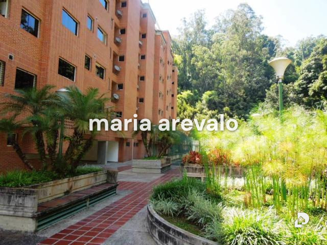 Apartamento en Lomas de La Lagunita, Caracas – 2