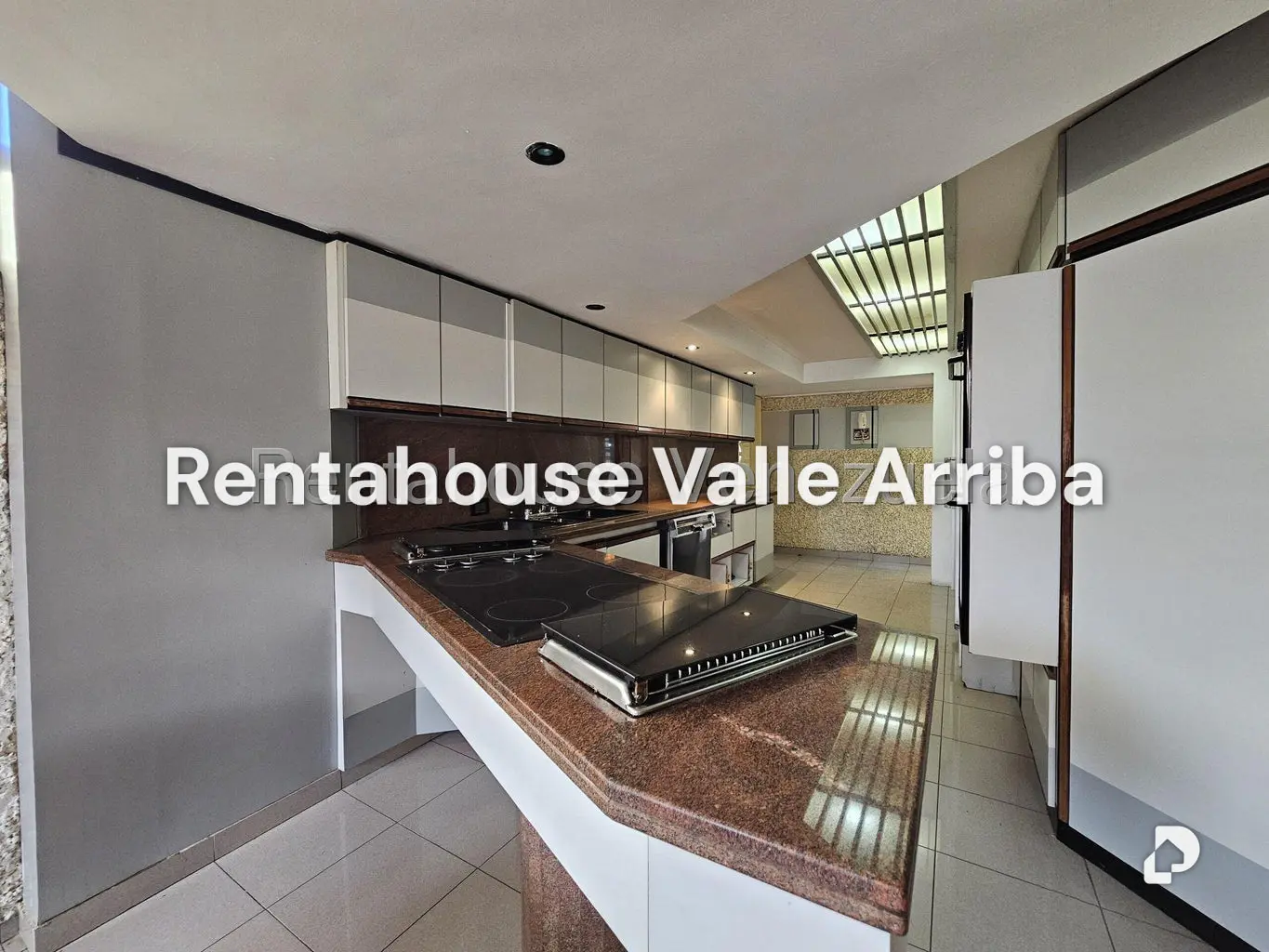 Apartamento en Santa Rosa de Lima, Caracas – 15