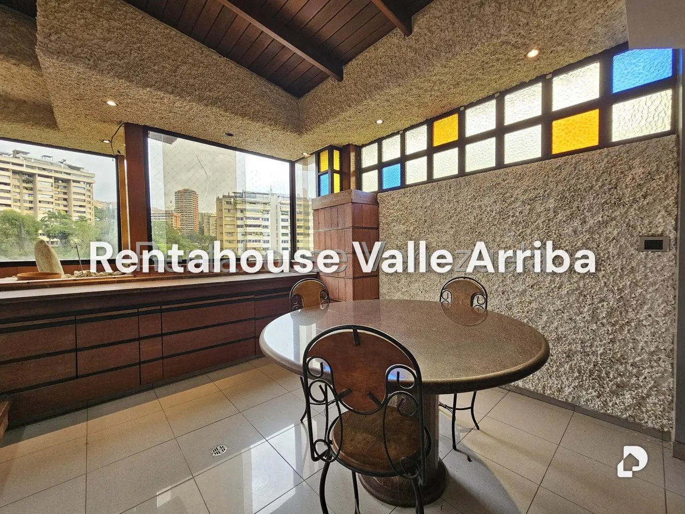 Apartamento en Santa Rosa de Lima, Caracas – 10