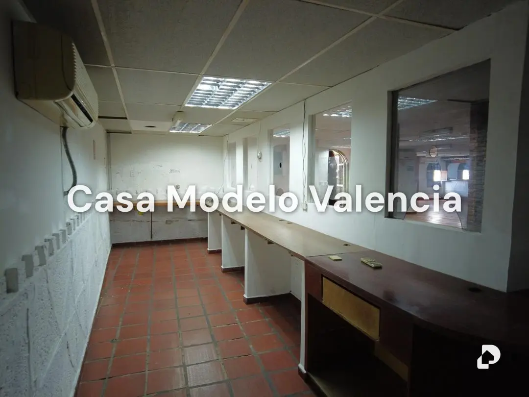 Local comercial en Valencia – 2
