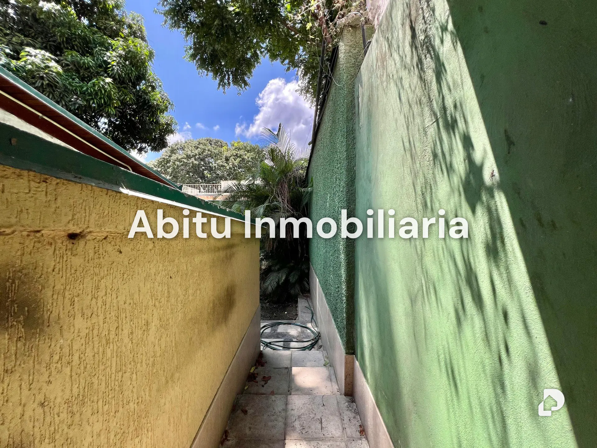 Apartamento en La Floresta, Caracas – 14