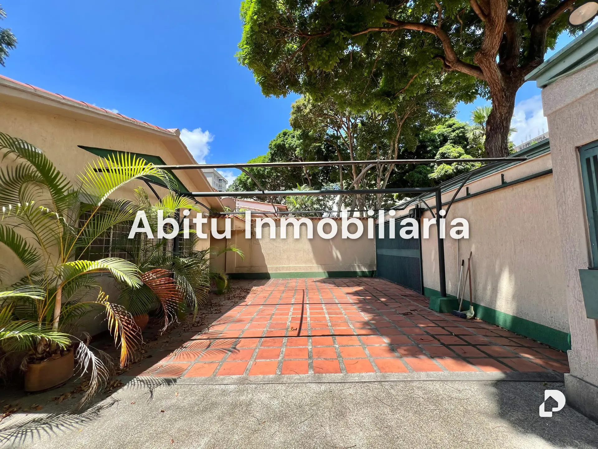 Apartamento en La Floresta, Caracas – 3