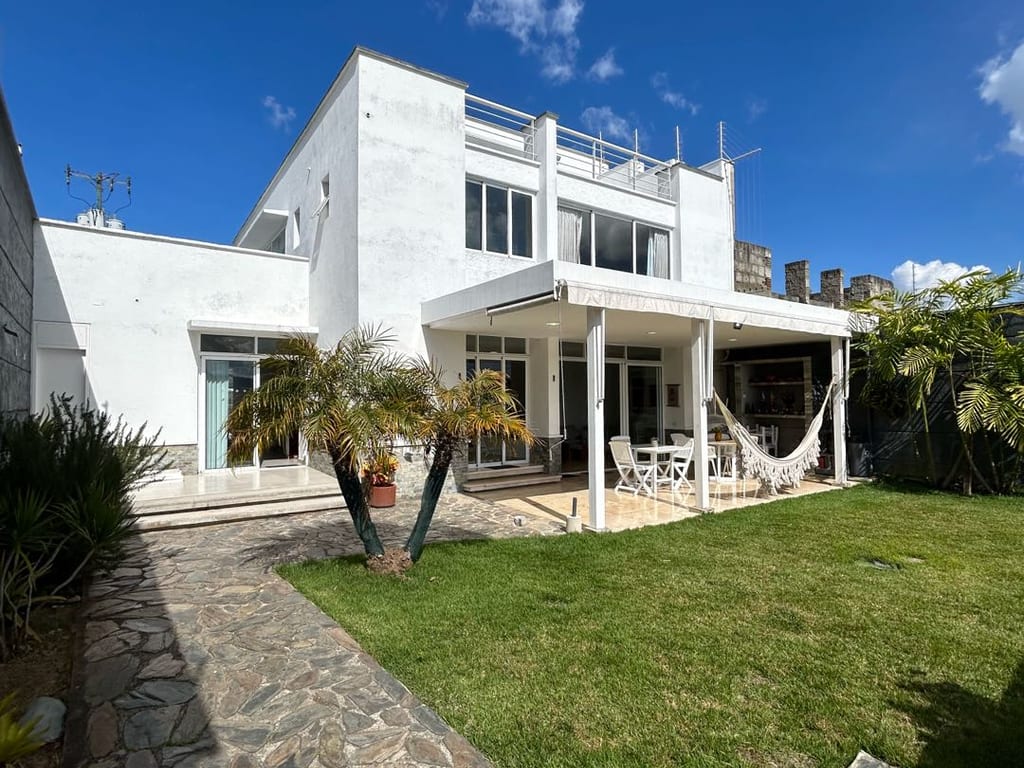 Casa en Alto Hatillo, Caracas - 1