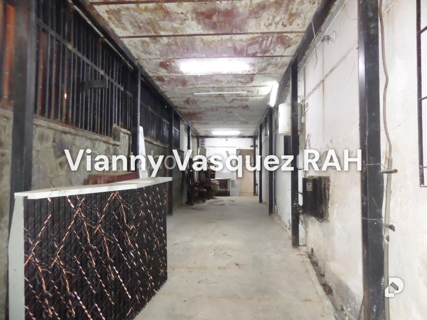 Commercial space in Alta Florida, Caracas – 16