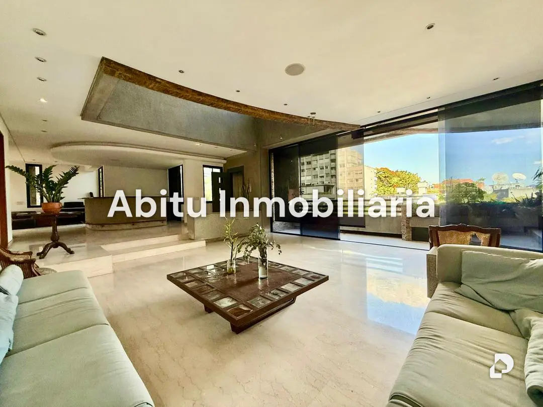 Penthouse en Altamira, Caracas – 16