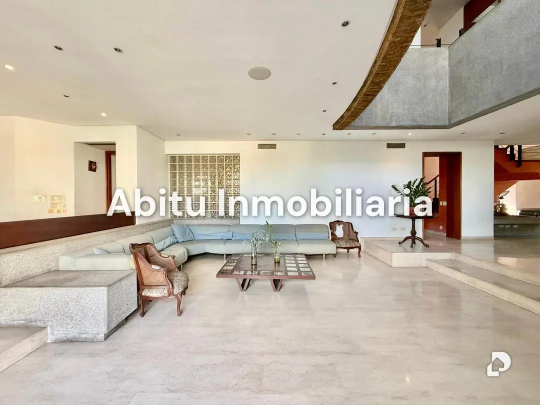 Penthouse en Altamira, Caracas – 12