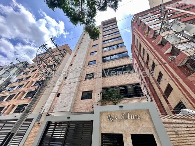 Apartamento en Urbanización San Isidro, Maracay - 1