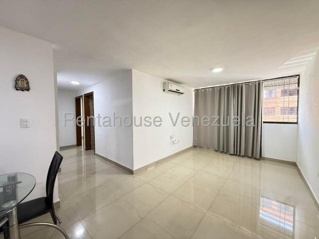 Apartment in Conjunto Res La Placera San Jacinto, Maracay - 1