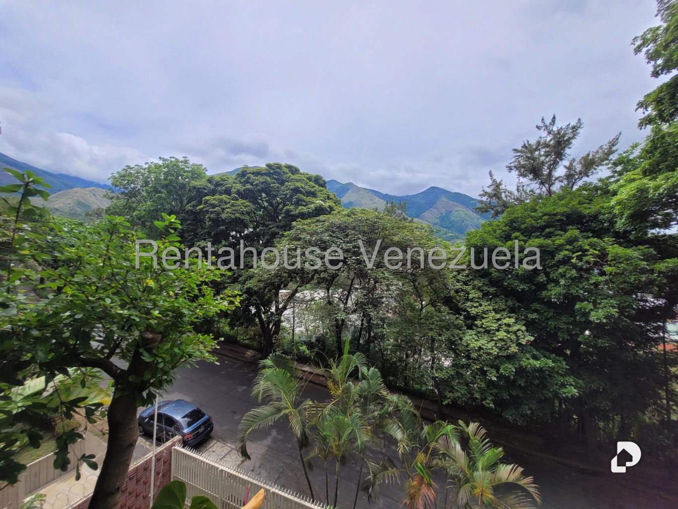 Apartamento en La Urbina, Caracas – 2