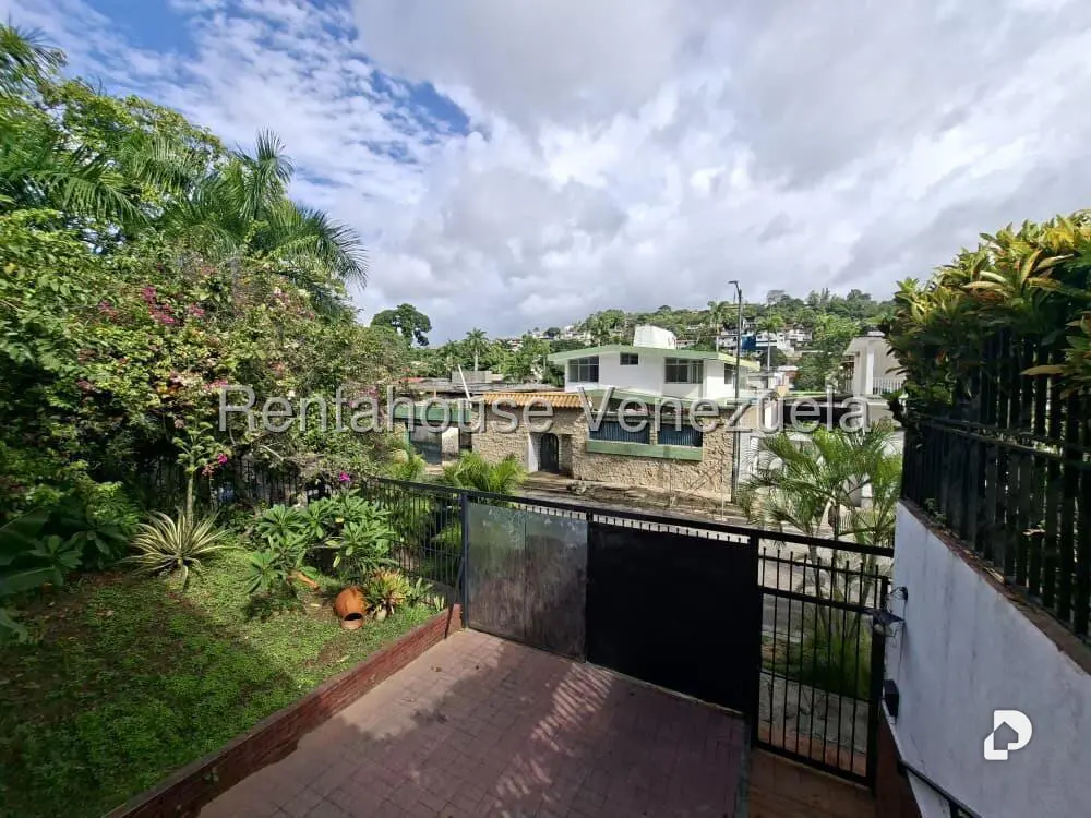 Casa en Prados del Este, Caracas – 36