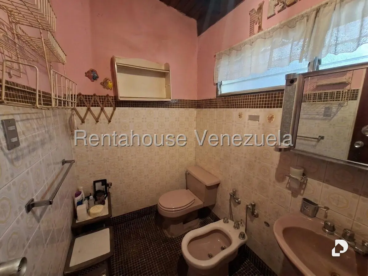 Casa en Prados del Este, Caracas – 14