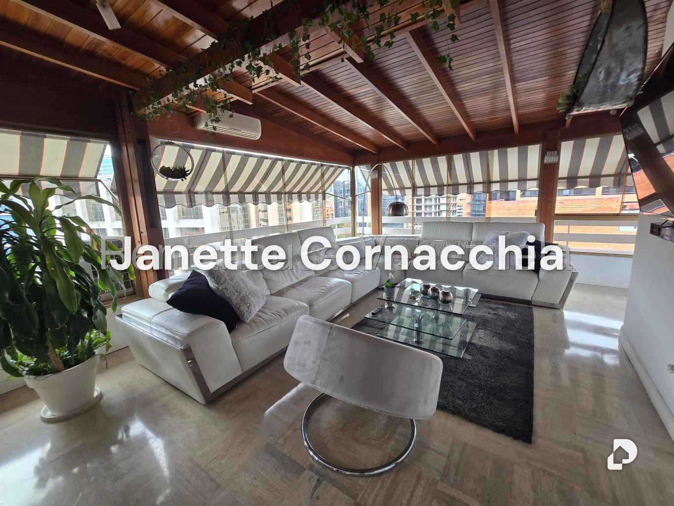 Apartamento en El Rosal, Caracas – 3