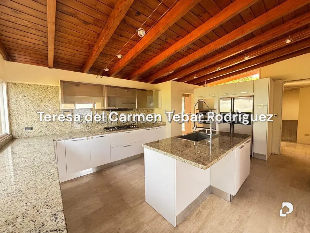 Casa en La Lagunita Country Club, Caracas – 13