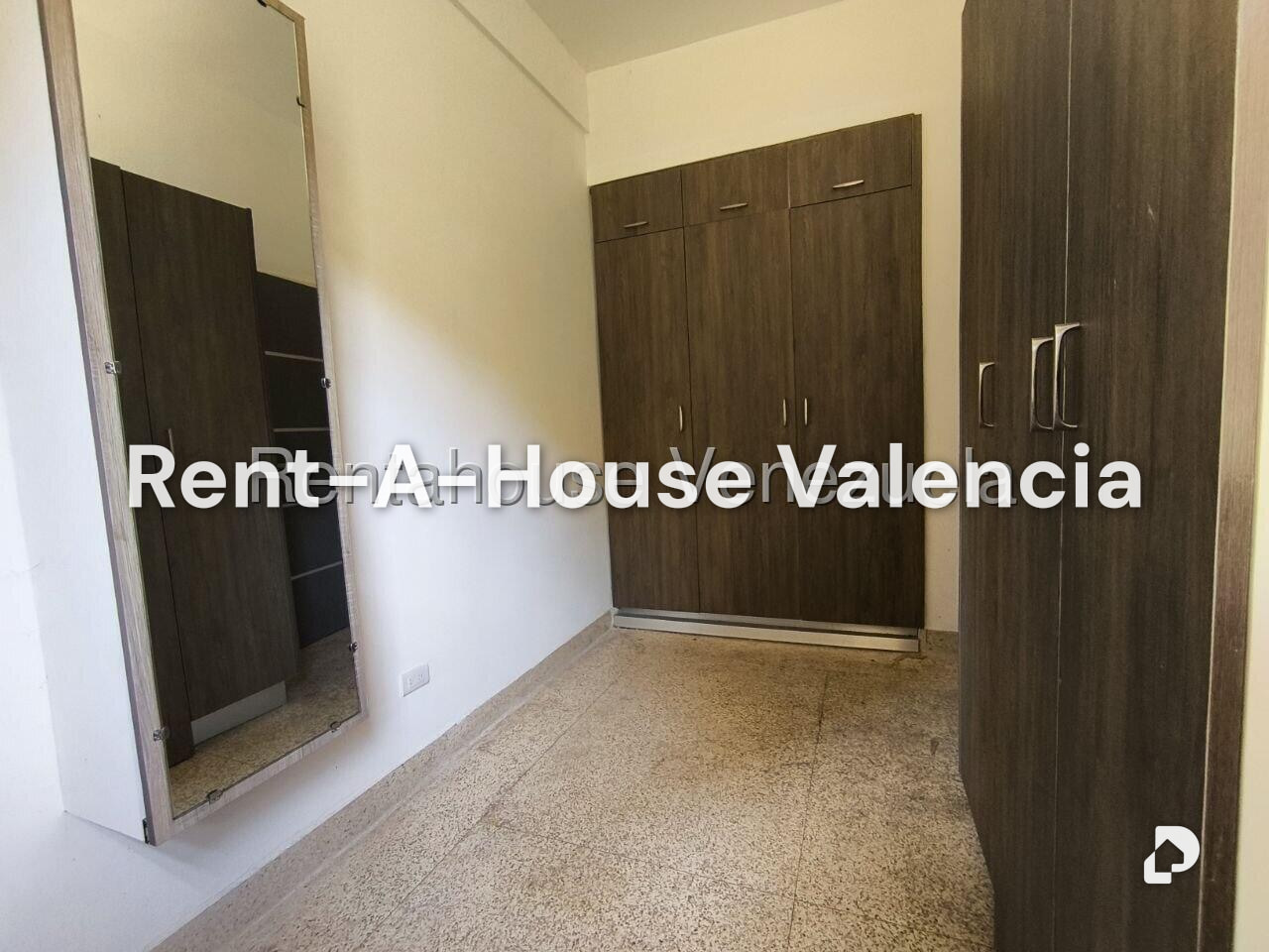 Apartamento en Guaparo, Valencia – 15