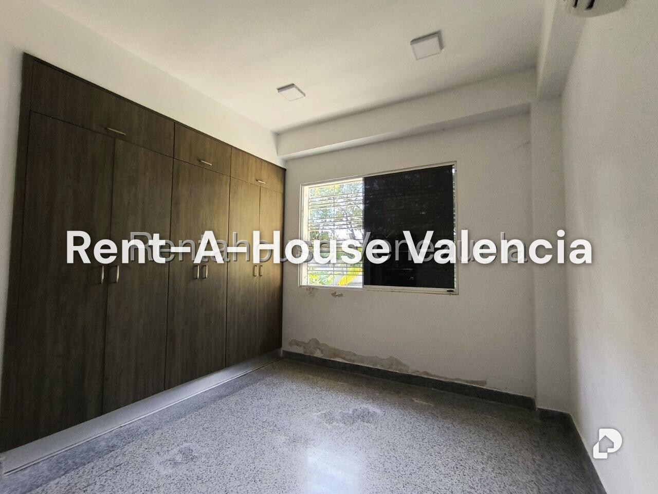 Apartamento en Guaparo, Valencia – 22