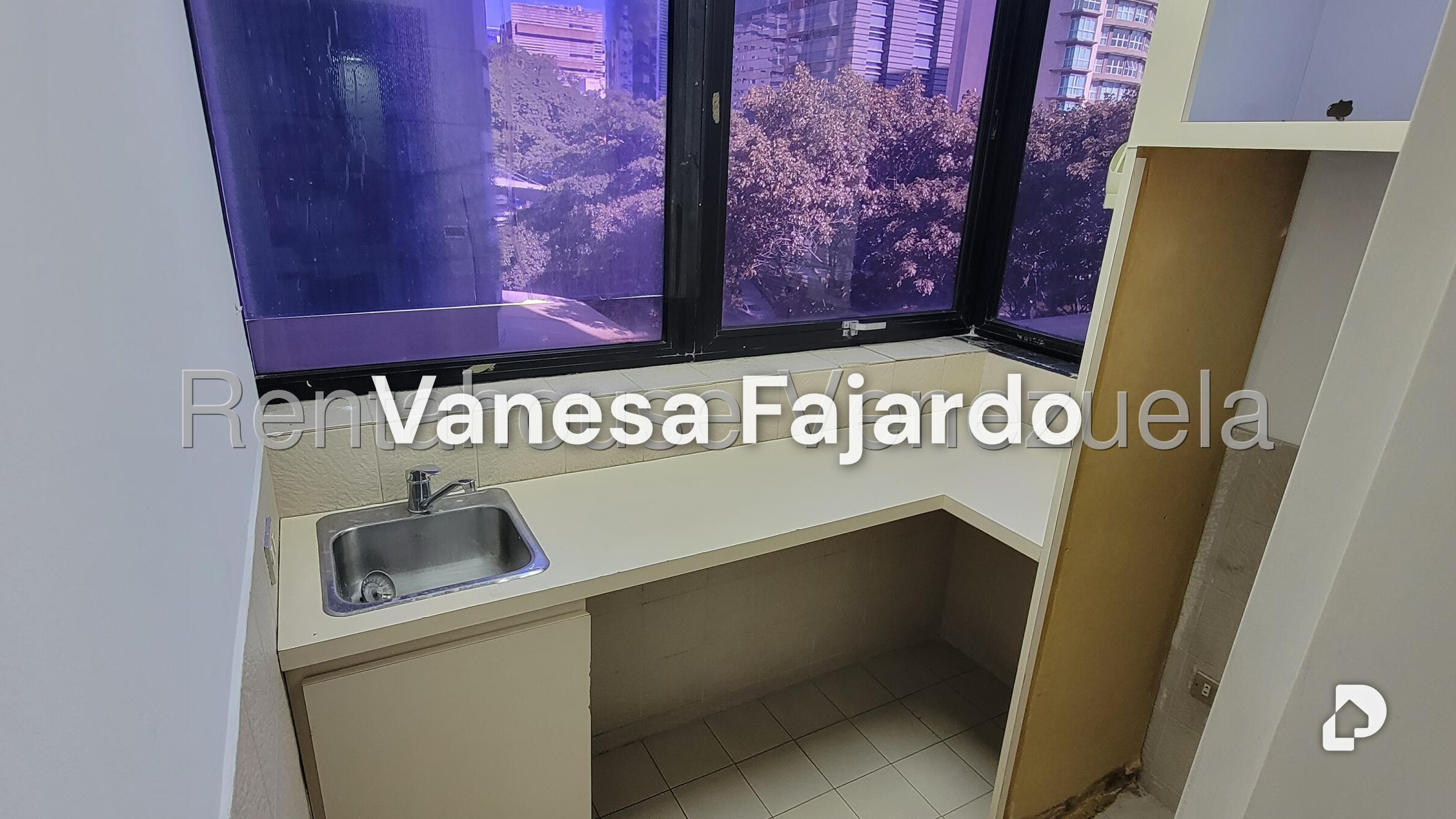 Oficina en El Rosal, Caracas – 4