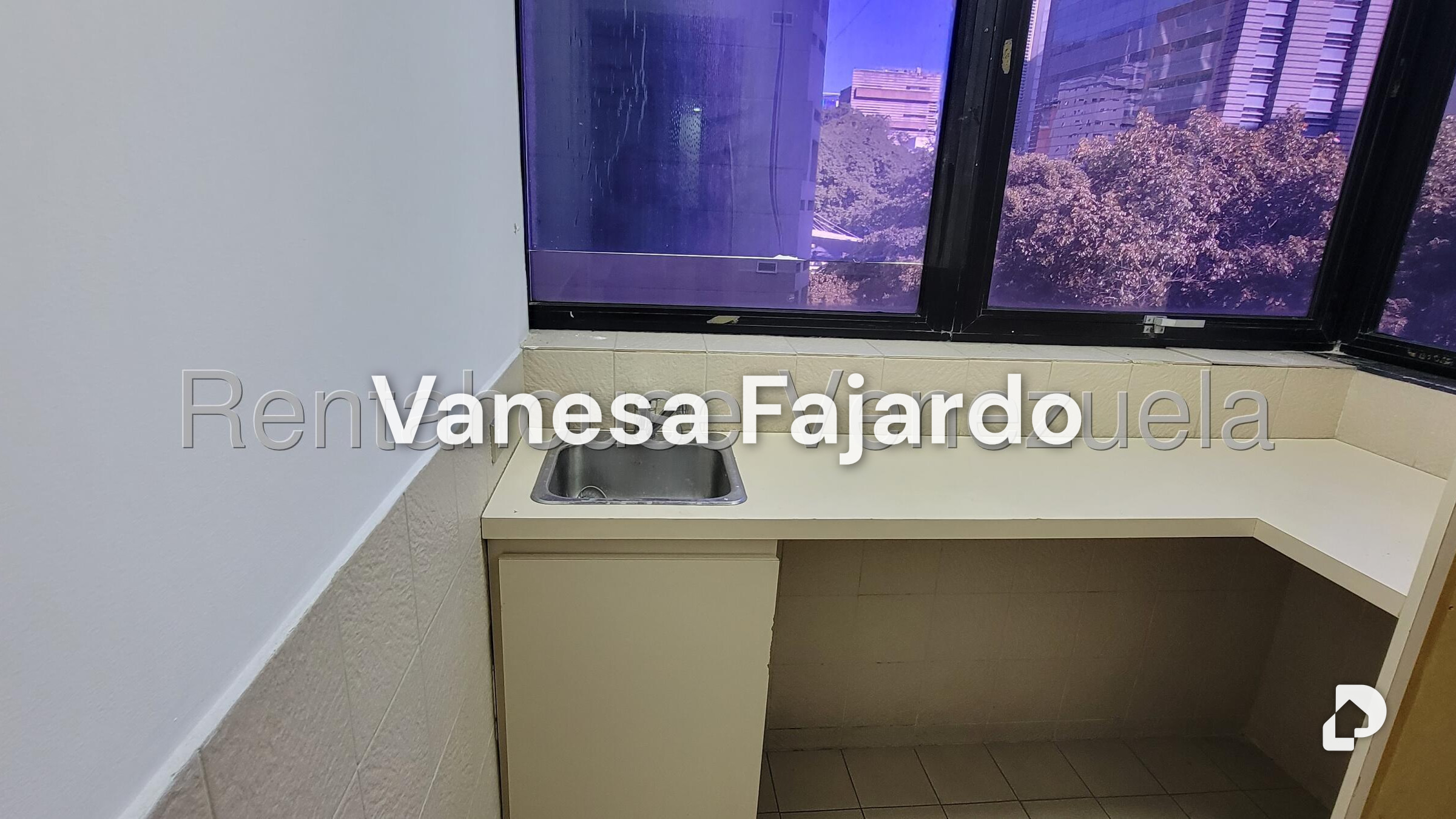 Oficina en El Rosal, Caracas – 5