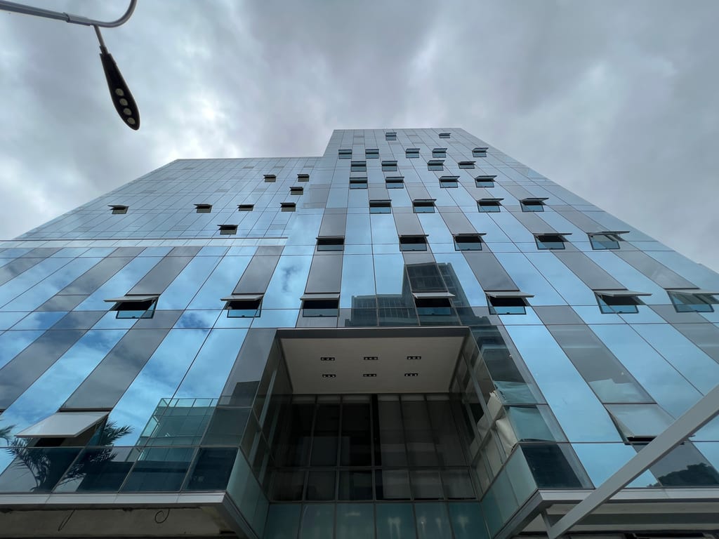 Oficina en Las Mercedes, Caracas - 1