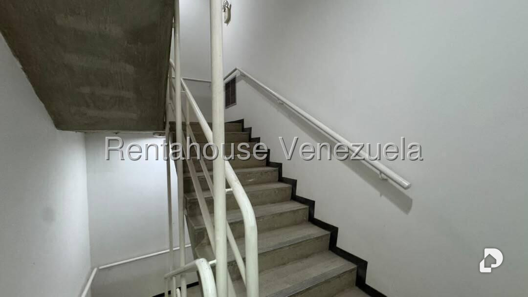 Local comercial en Sebucan, Caracas – 19