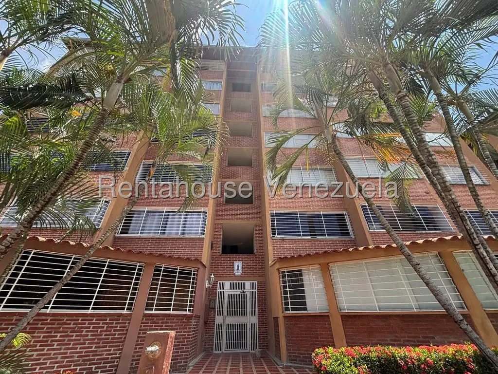 Apartment in Guatire - 1