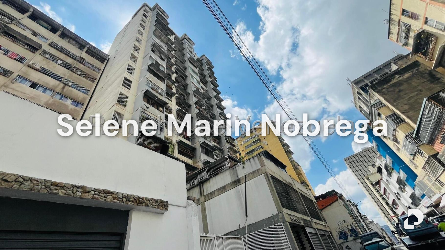 Local comercial en Parroquia La Candelaria, Caracas – 14