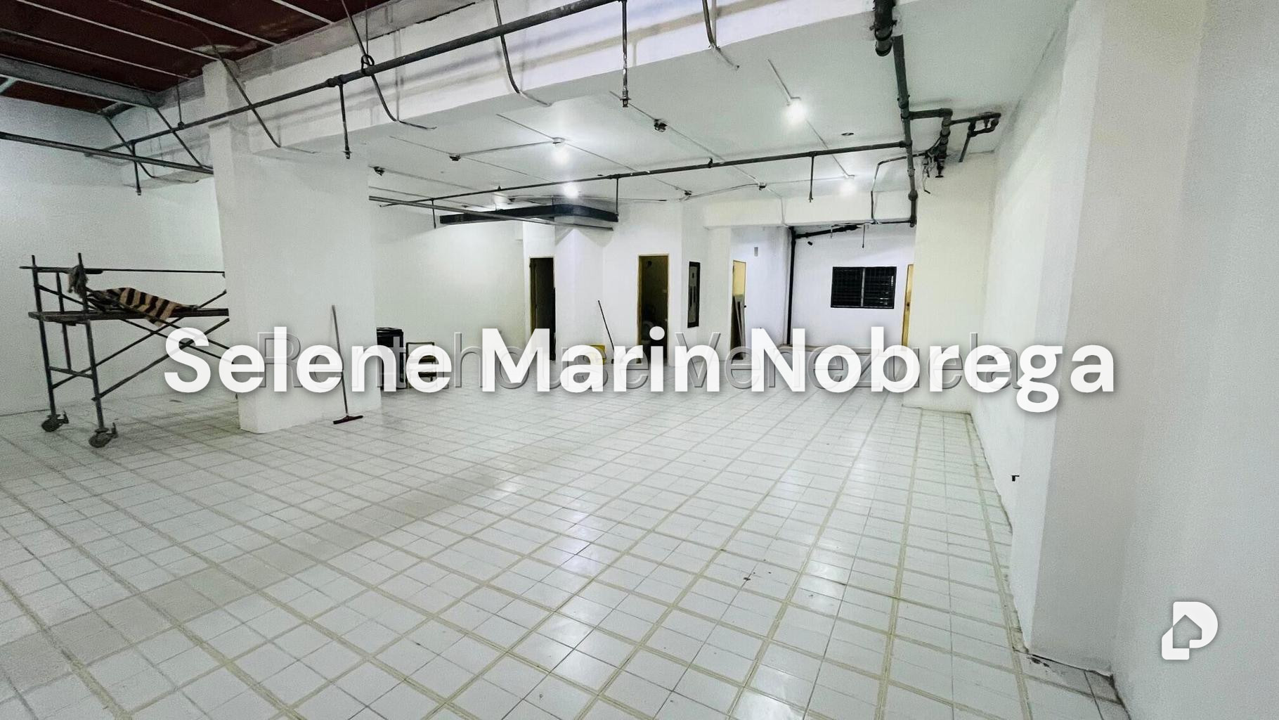 Local comercial en Parroquia La Candelaria, Caracas – 8