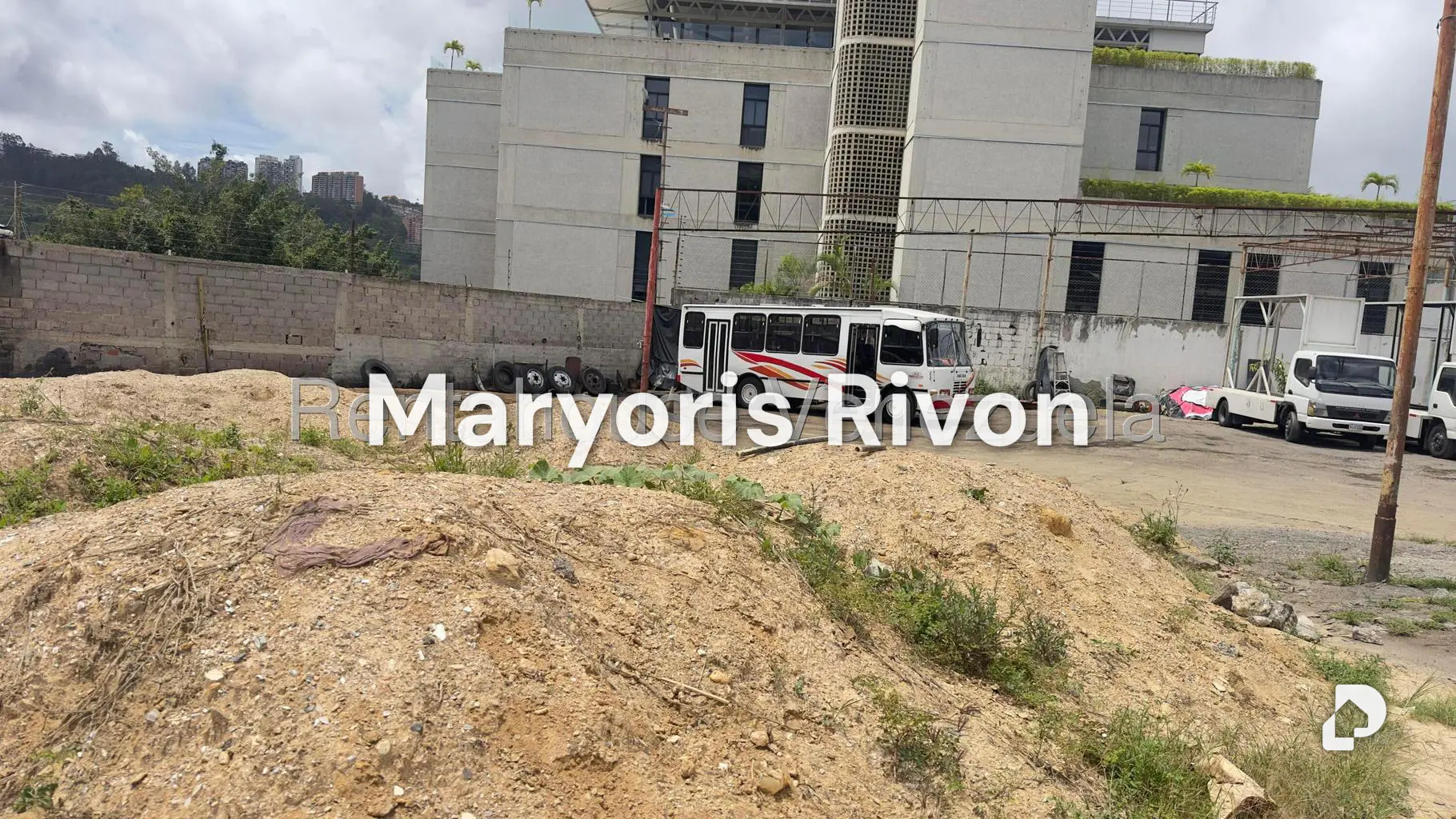 Terreno en Guaicay, Caracas – 11