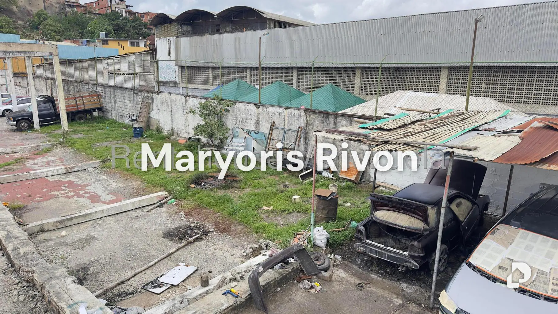 Terreno en Guaicay, Caracas – 23