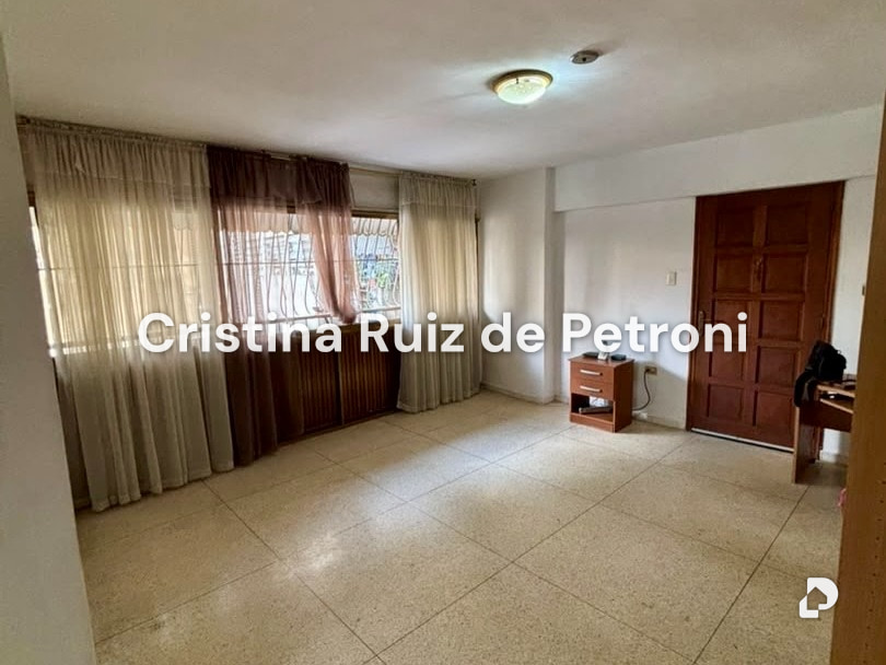 Apartamento en El Paraíso, Caracas – 3