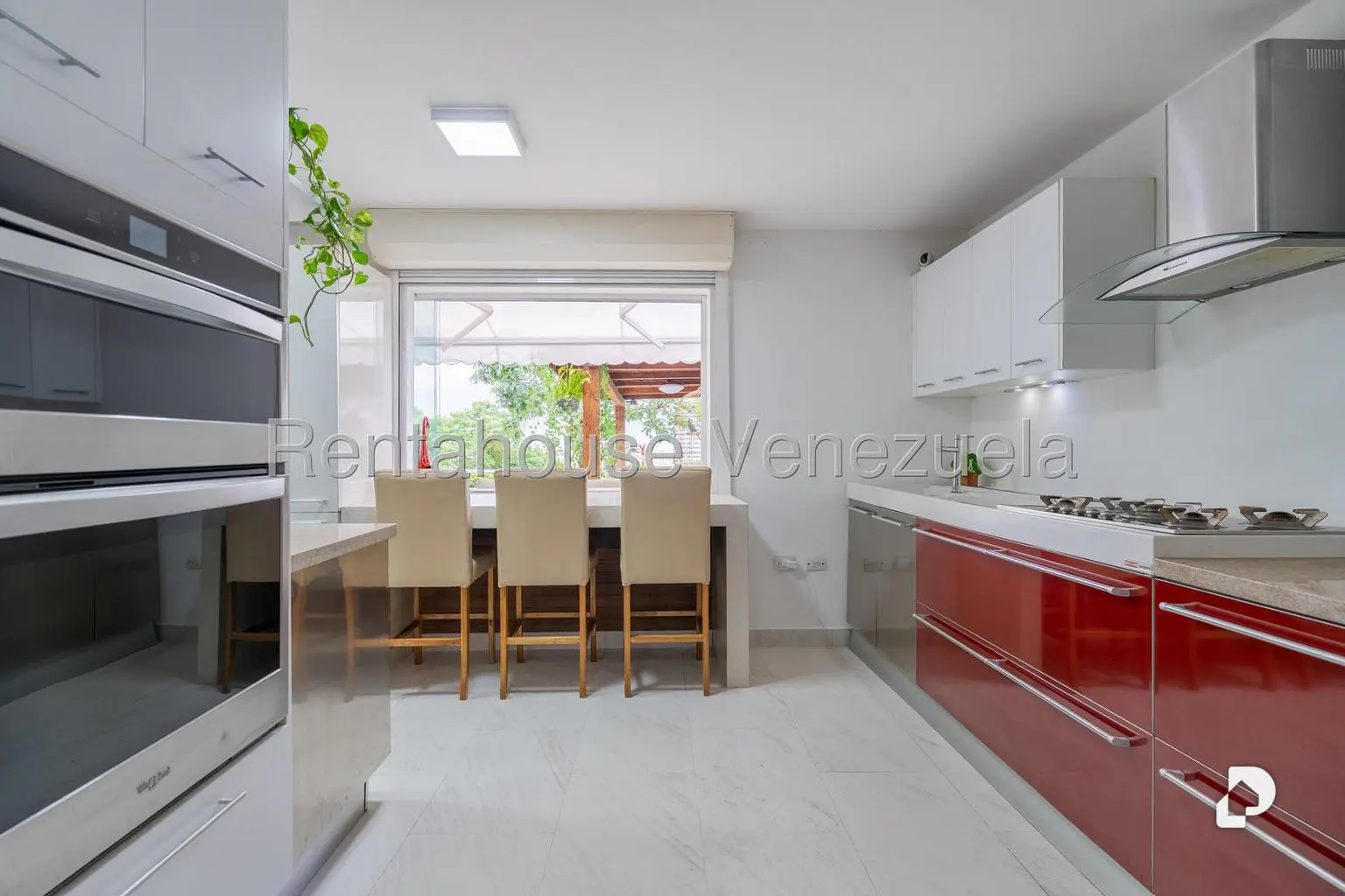 Casa en Santa Inés, Caracas – 13