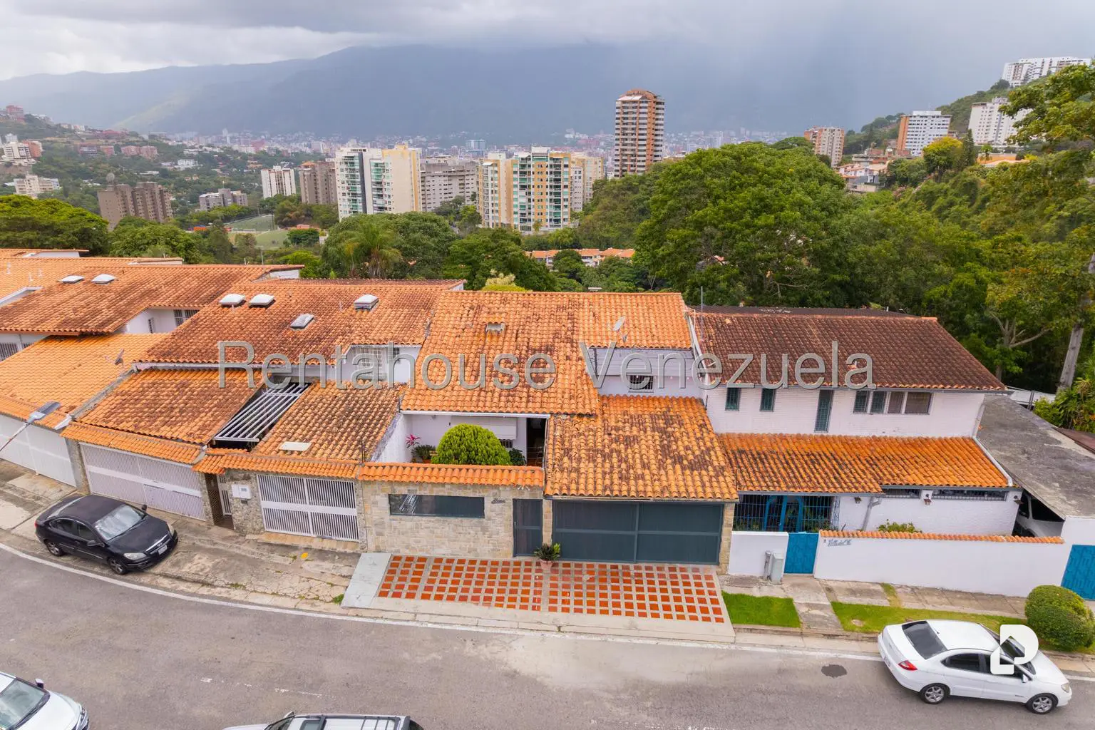 Casa en Santa Inés, Caracas – 1