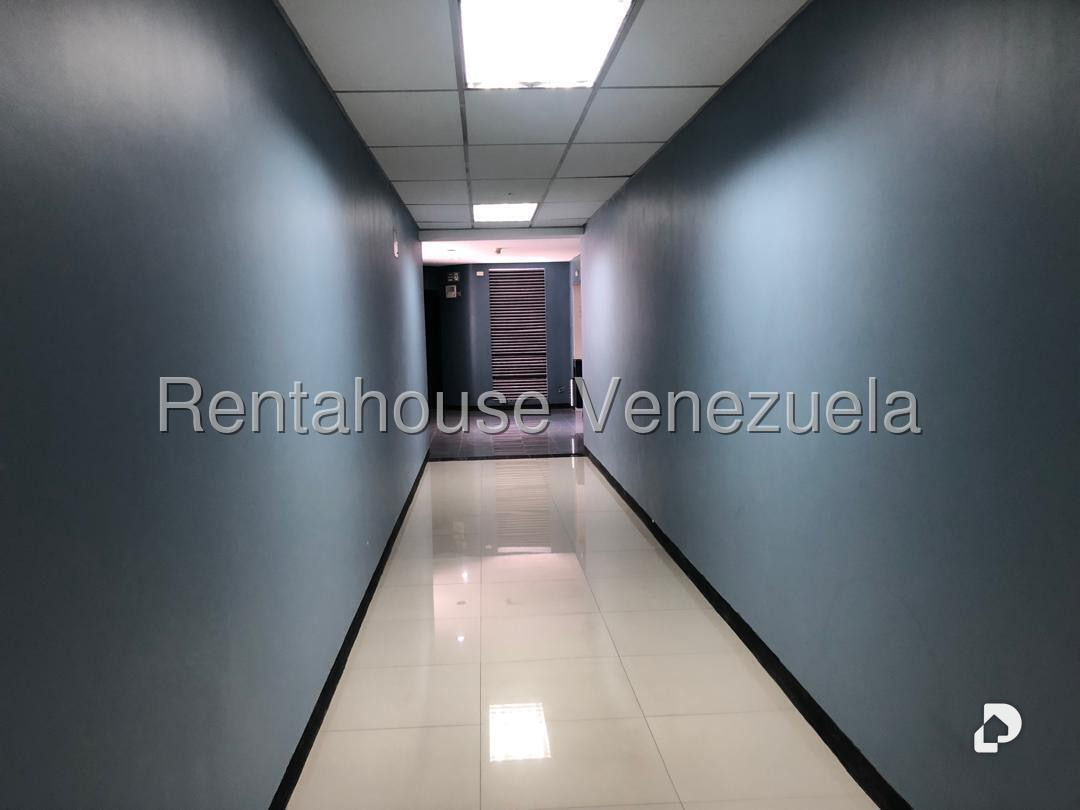 Oficina en Baruta, Caracas – 11
