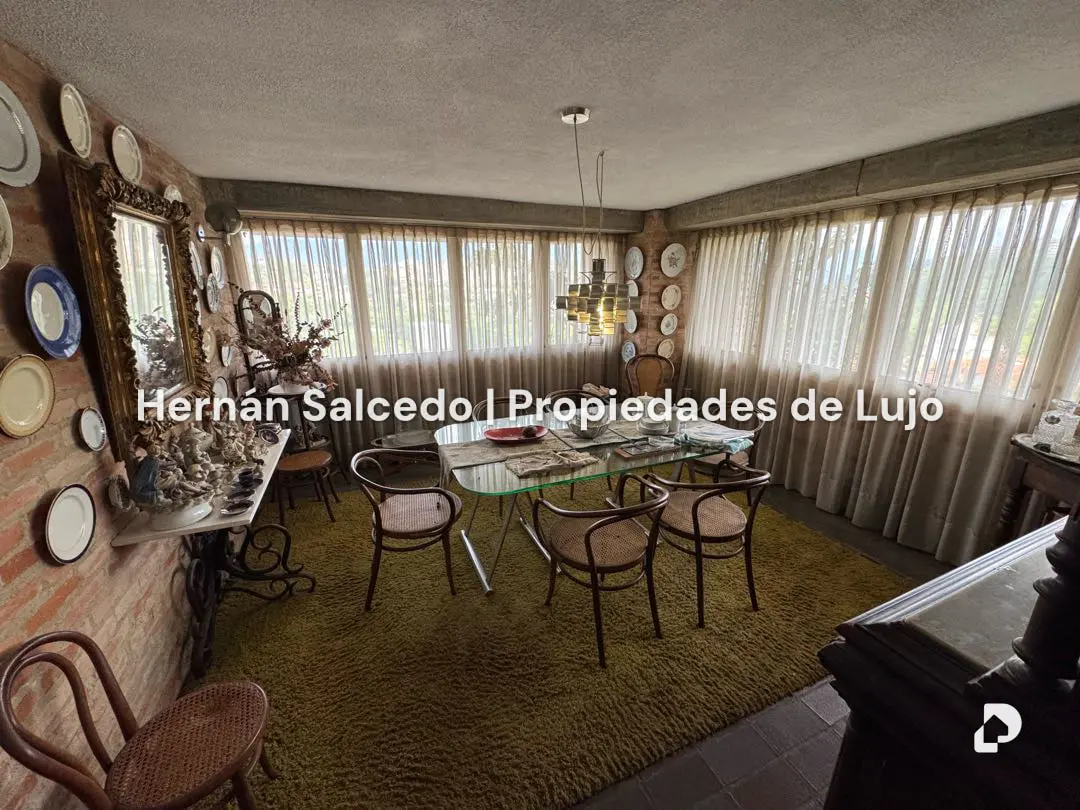 Casa en Lomas De La Trinidad, Caracas – 11