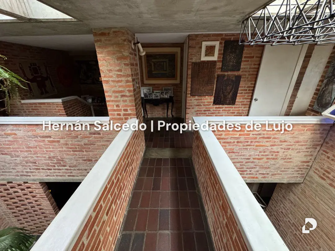 Casa en Lomas De La Trinidad, Caracas – 13