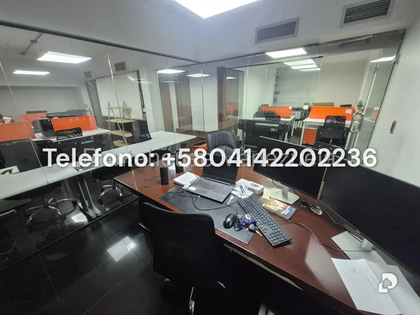 Oficina en Las Mercedes, Caracas – 20