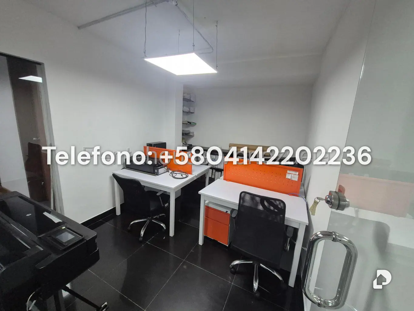 Oficina en Las Mercedes, Caracas – 9