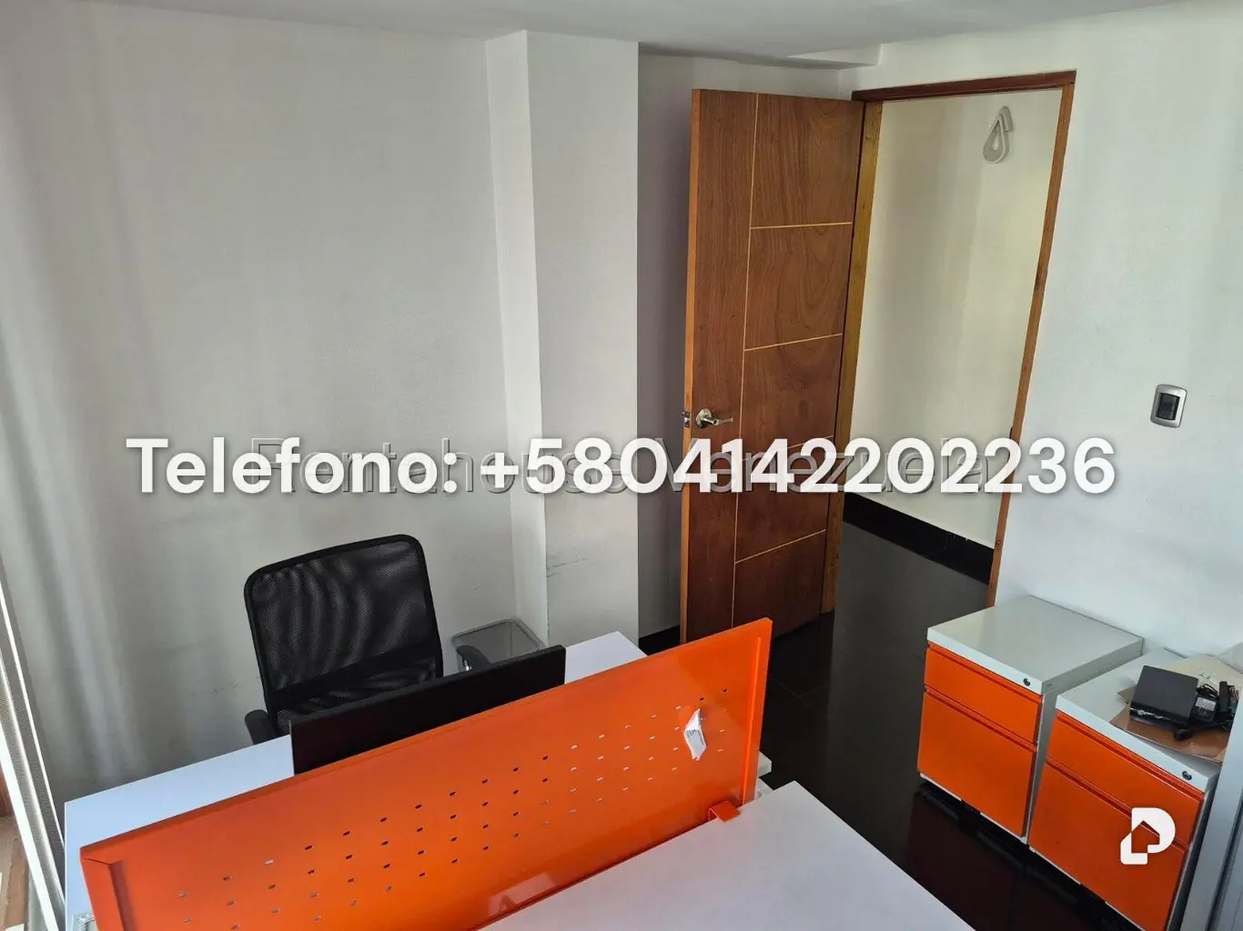 Oficina en Las Mercedes, Caracas – 18