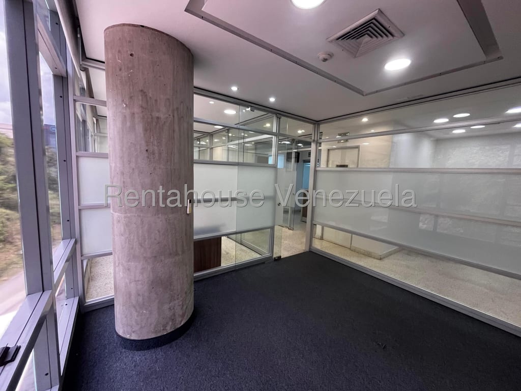 Oficina en La Trinidad, Caracas