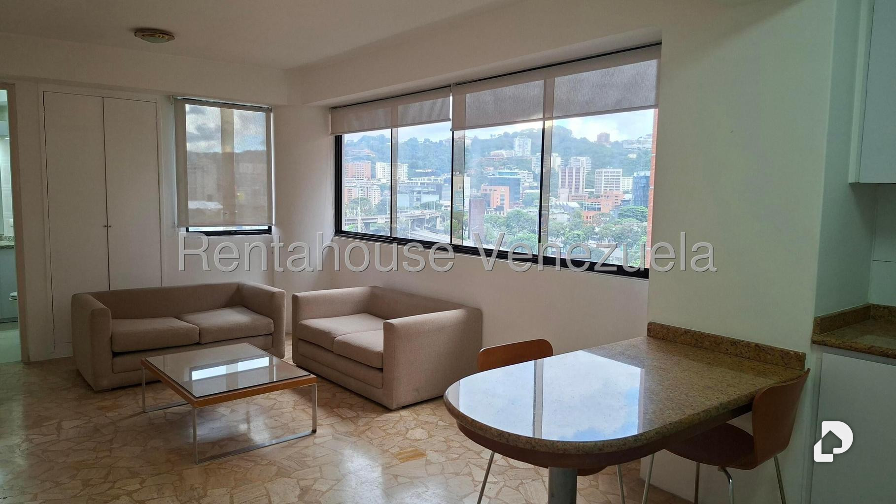 Apartamento en El Rosal, Caracas – 16