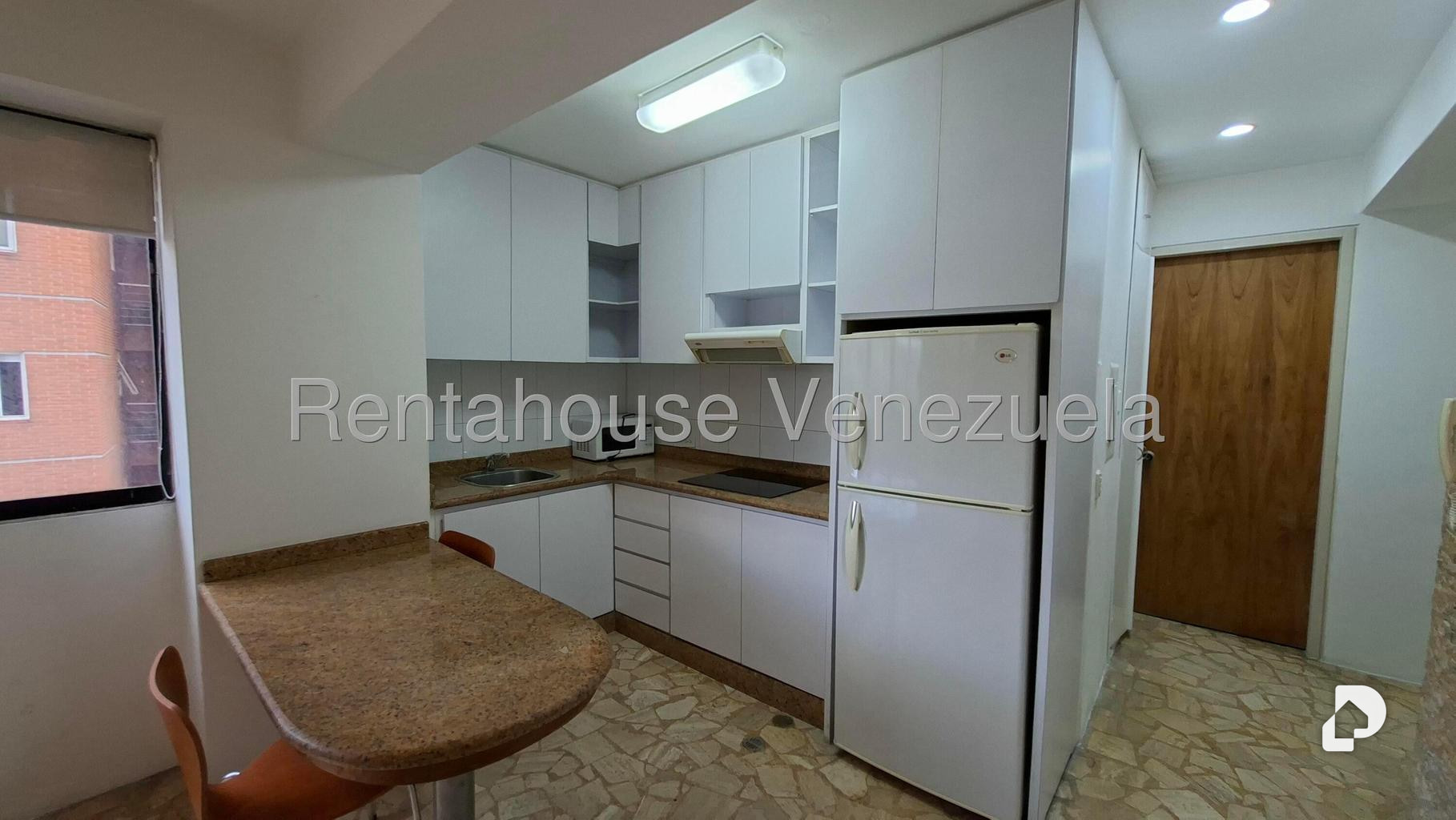 Apartamento en El Rosal, Caracas – 13