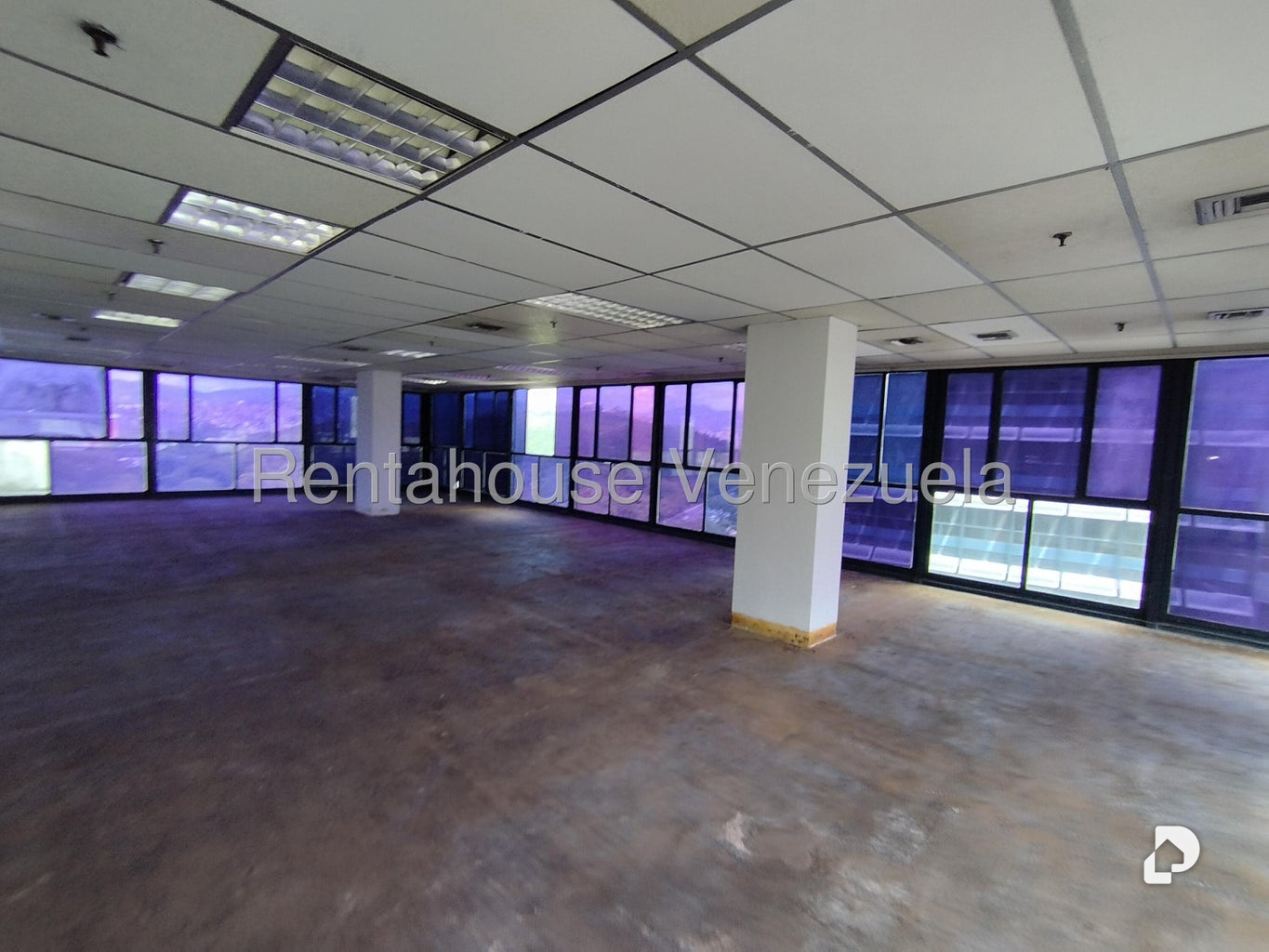 Oficina en Plaza Venezuela, Caracas – 4