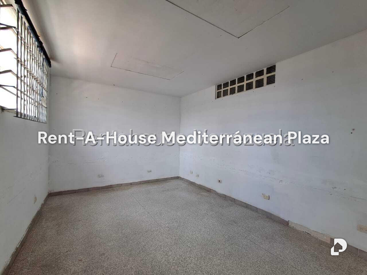 Local comercial en Parroquia San Blas, Valencia – 18