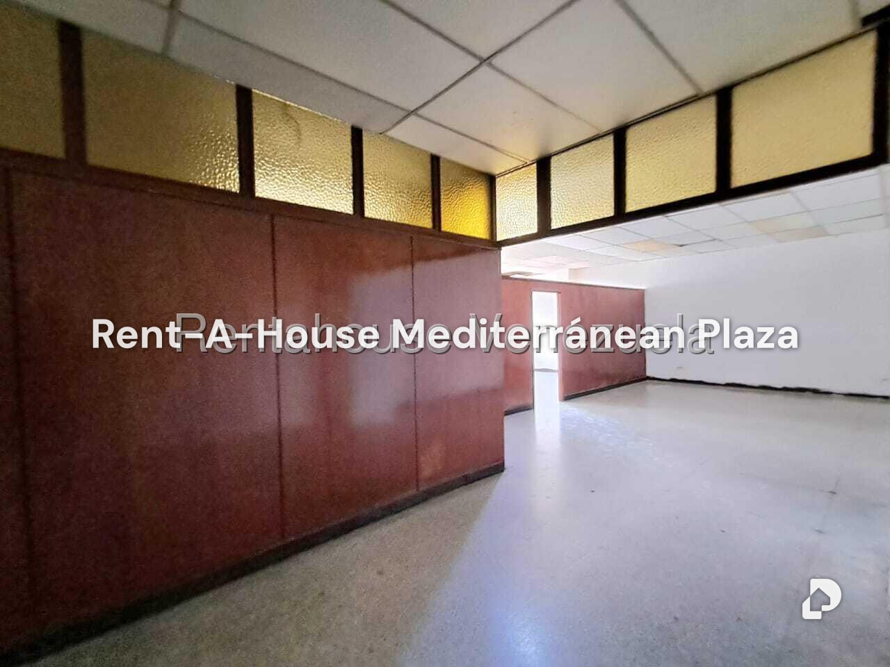 Local comercial en Parroquia San Blas, Valencia – 30