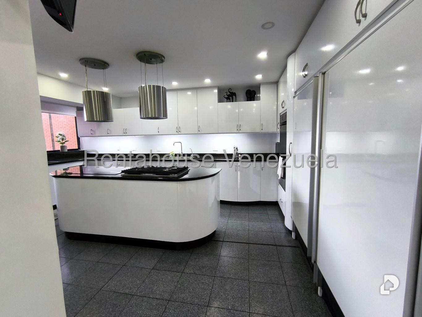 Apartamento en Santa Fe Norte, Caracas – 16